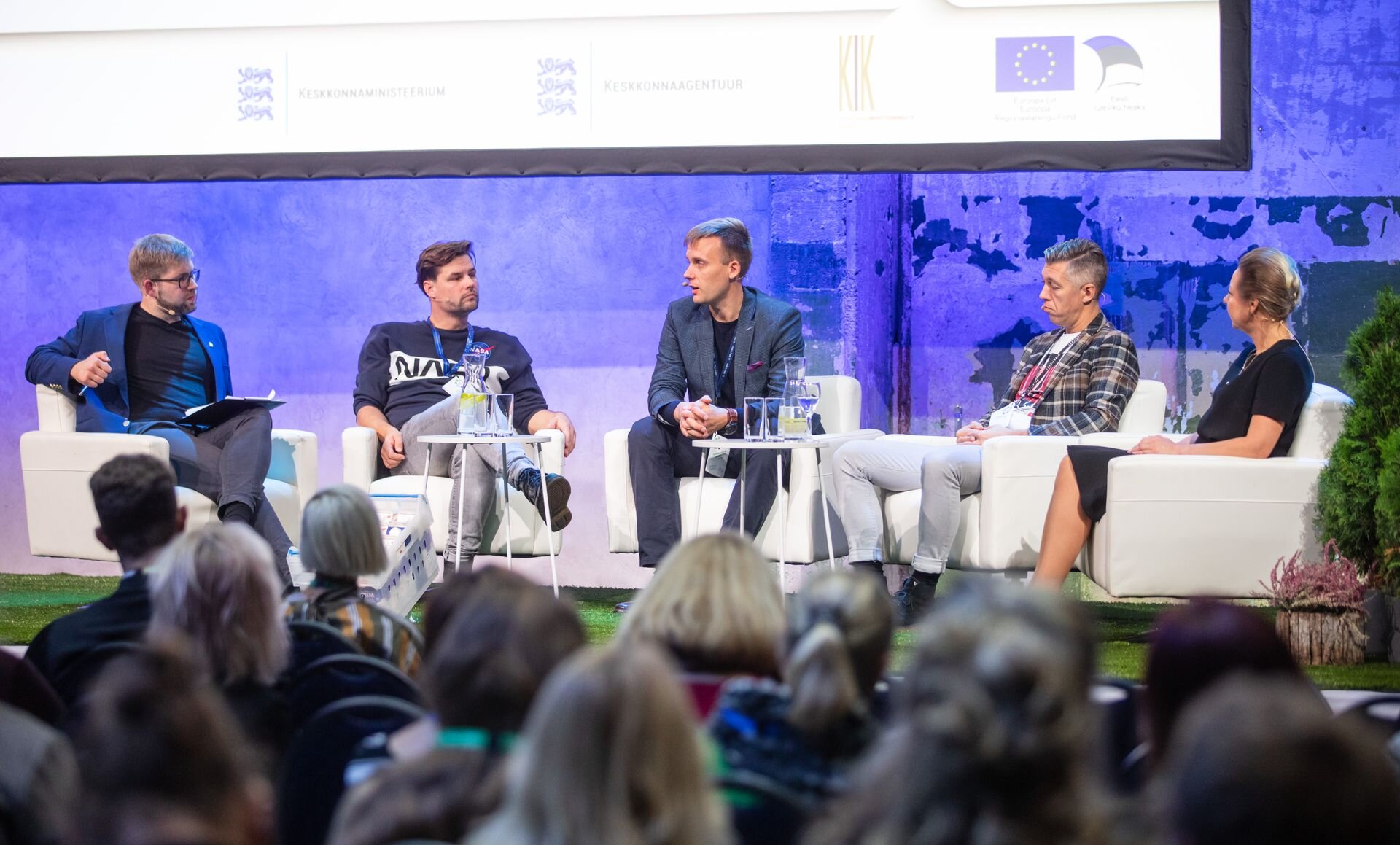 konverentsi panelistid